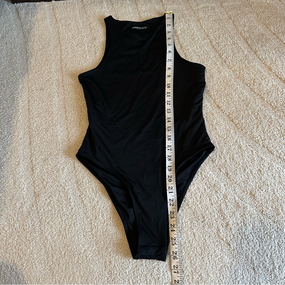 Not available - Picture 2 of 5